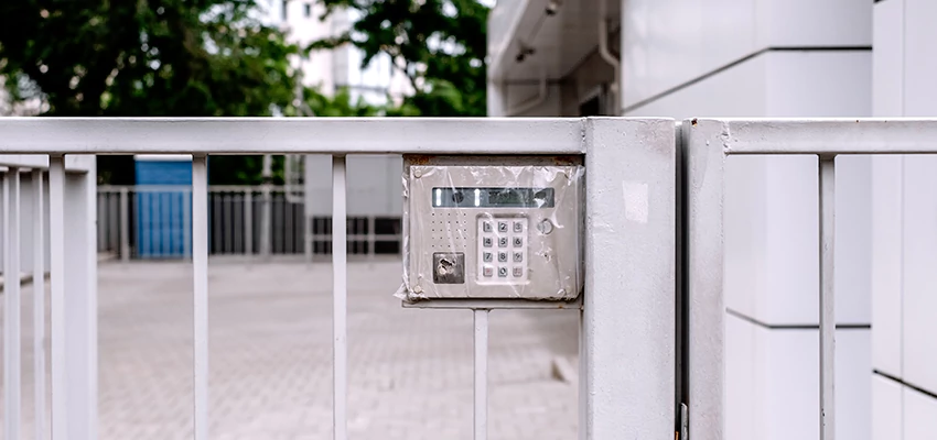 Gate Locks For Metal Gates in Lomita, California