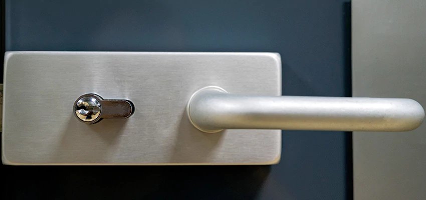 Change Patio Door Locks in Lomita, California