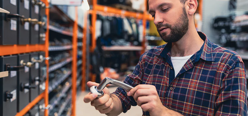 Locksmith For Retail Stores Lockout Services in Lomita, California